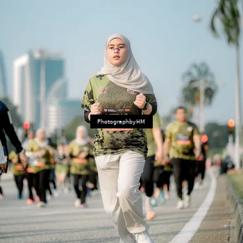 Runner Photo 6716562