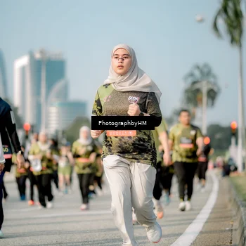 Runner Photo 6716563