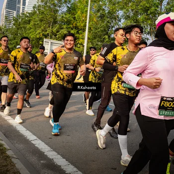 Runner Photo 6716579