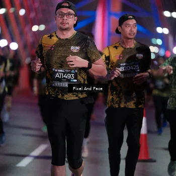 Runner Photo 6716635