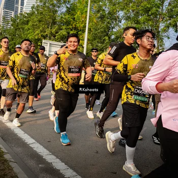 Runner Photo 6716639