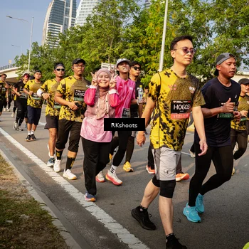 Runner Photo 6716651