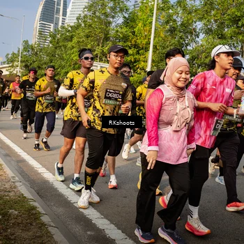 Runner Photo 6716654