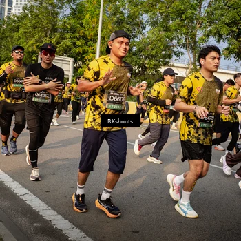 Runner Photo 6716660