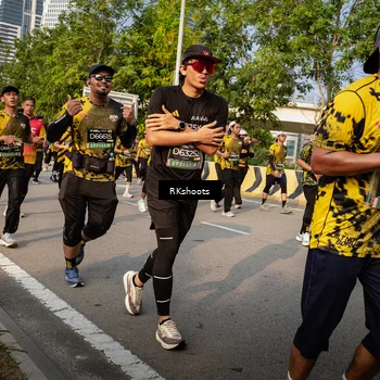 Runner Photo 6716693