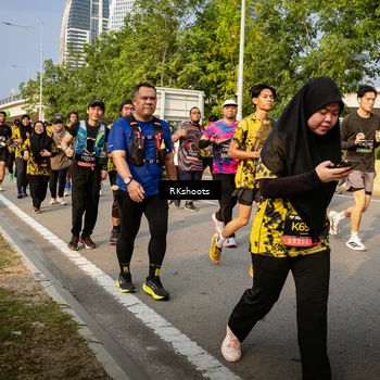 Runner Photo 6716722