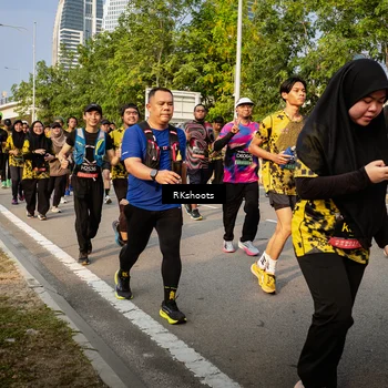 Runner Photo 6716731