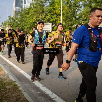 Runner Photo 6716744