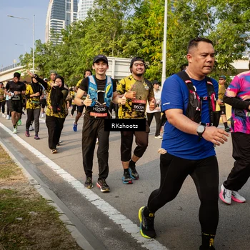 Runner Photo 6716746