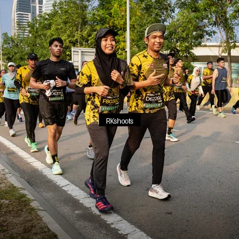 Runner Photo 6716778