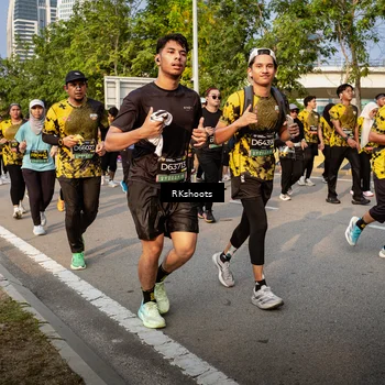 Runner Photo 6716800