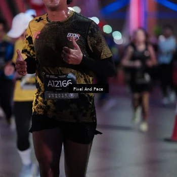 Runner Photo 6716812