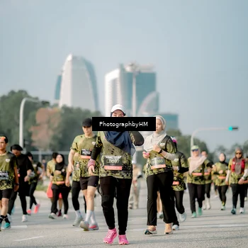 Runner Photo 6716816