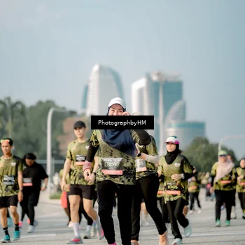 Runner Photo 6716826