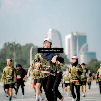Runner Photo 6716842