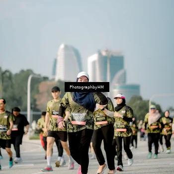 Runner Photo 6716843