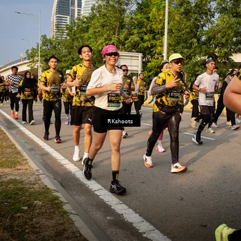Runner Photo 6716864