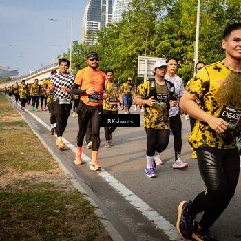 Runner Photo 6716869