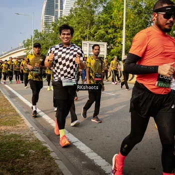 Runner Photo 6716884