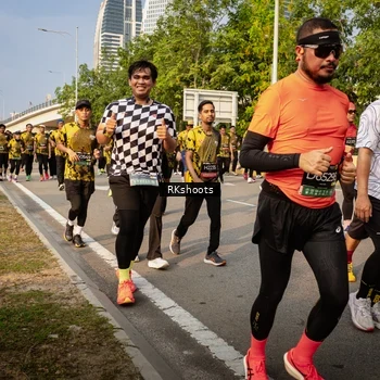 Runner Photo 6716890