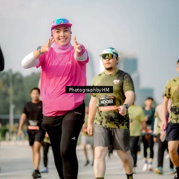 Runner Photo 6716892
