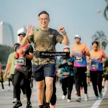 Runner Photo 6716906