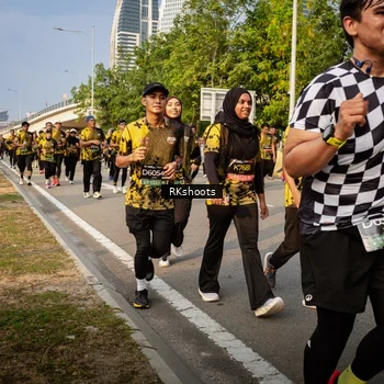 Runner Photo 6716907