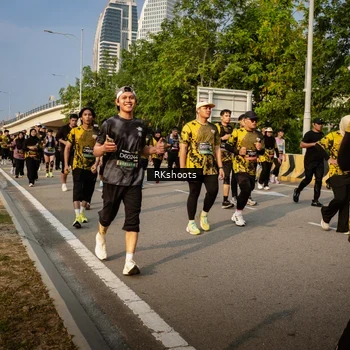Runner Photo 6716913