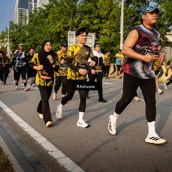 Runner Photo 6716965