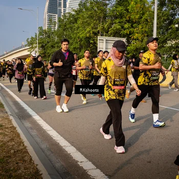 Runner Photo 6716973
