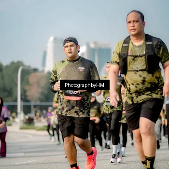 Runner Photo 6716975