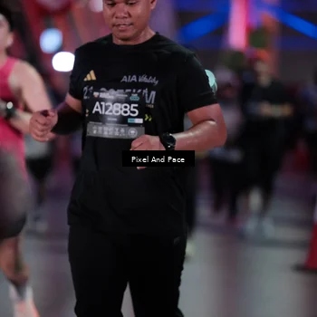 Runner Photo 6716982
