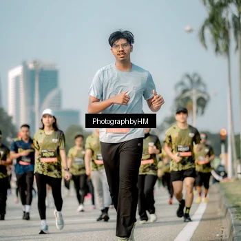 Runner Photo 6716984
