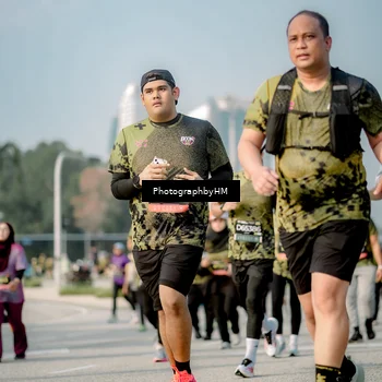 Runner Photo 6716994