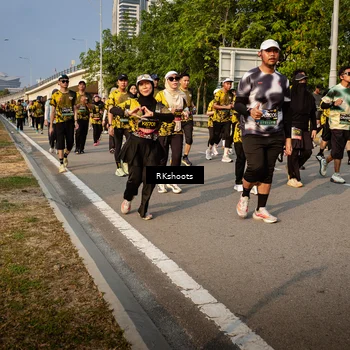 Runner Photo 6717010