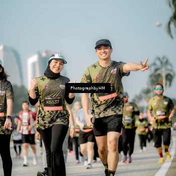 Runner Photo 6717011