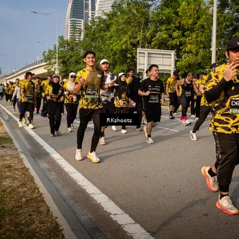 Runner Photo 6717018