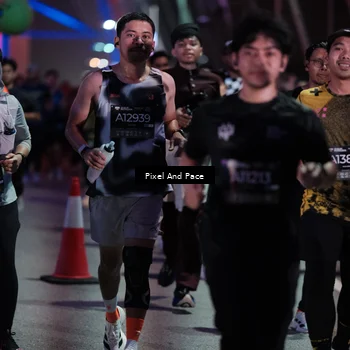 Runner Photo 6717022