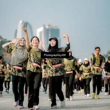 Runner Photo 6717046