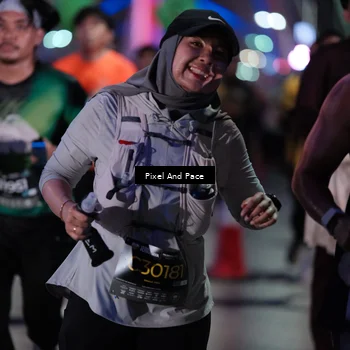 Runner Photo 6717058