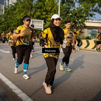 Runner Photo 6717079