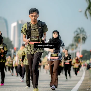 Runner Photo 6717082