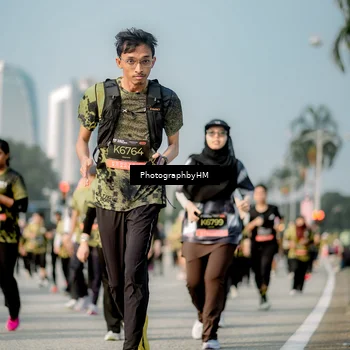 Runner Photo 6717085