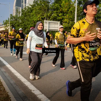 Runner Photo 6717088