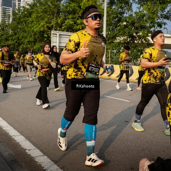 Runner Photo 6717099