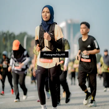 Runner Photo 6717112