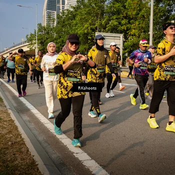 Runner Photo 6717136