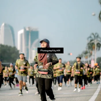 Runner Photo 6717140