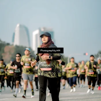 Runner Photo 6717172