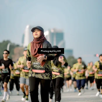 Runner Photo 6717173
